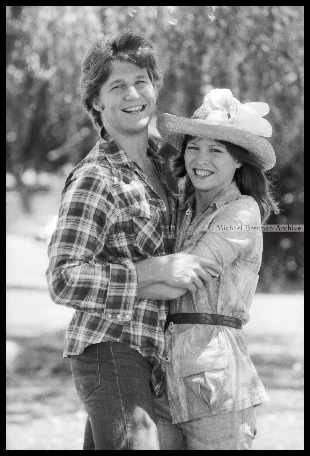 Jeff Bridges and Candy Clark on “Fat City” Set — Stockton · Jul 1971