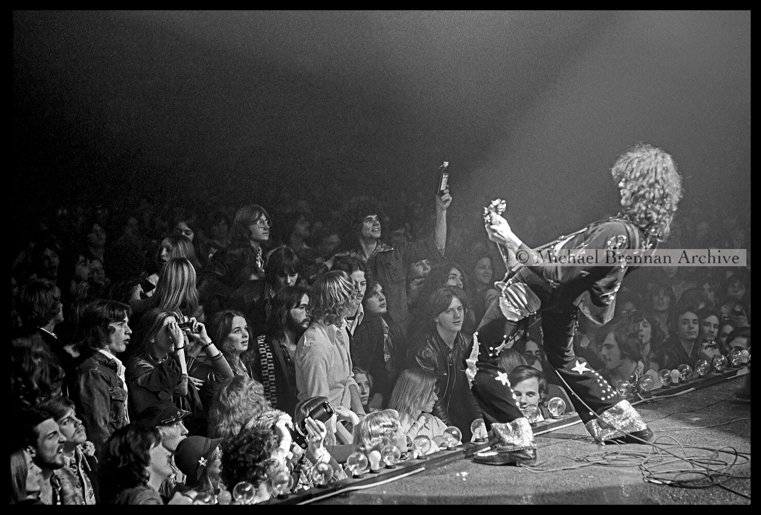 Jimmy Page Performing at Olympia Arena — Detroit, Michigan · Jan 1975