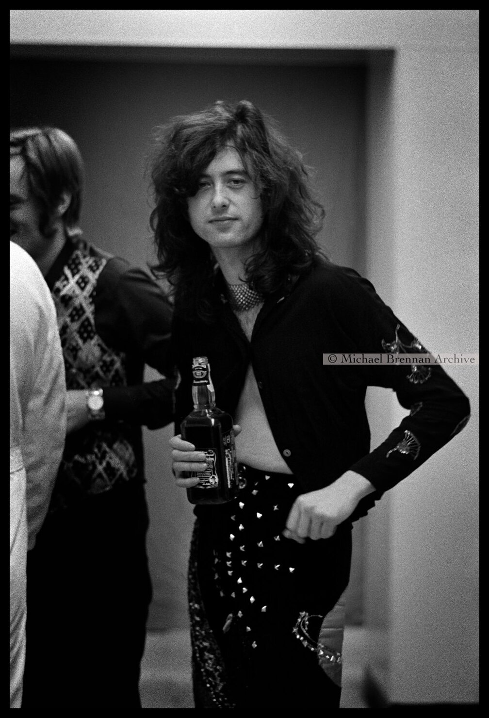 Jimmy Page Backstage — Detroit · Jan 1975
