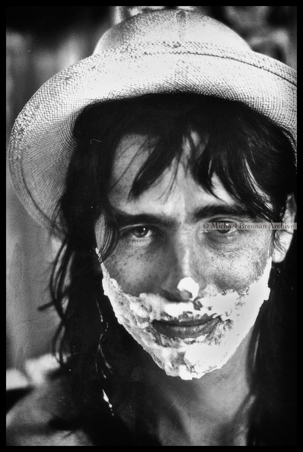 Alice Cooper Getting a Shave — New York City · Sep 1973