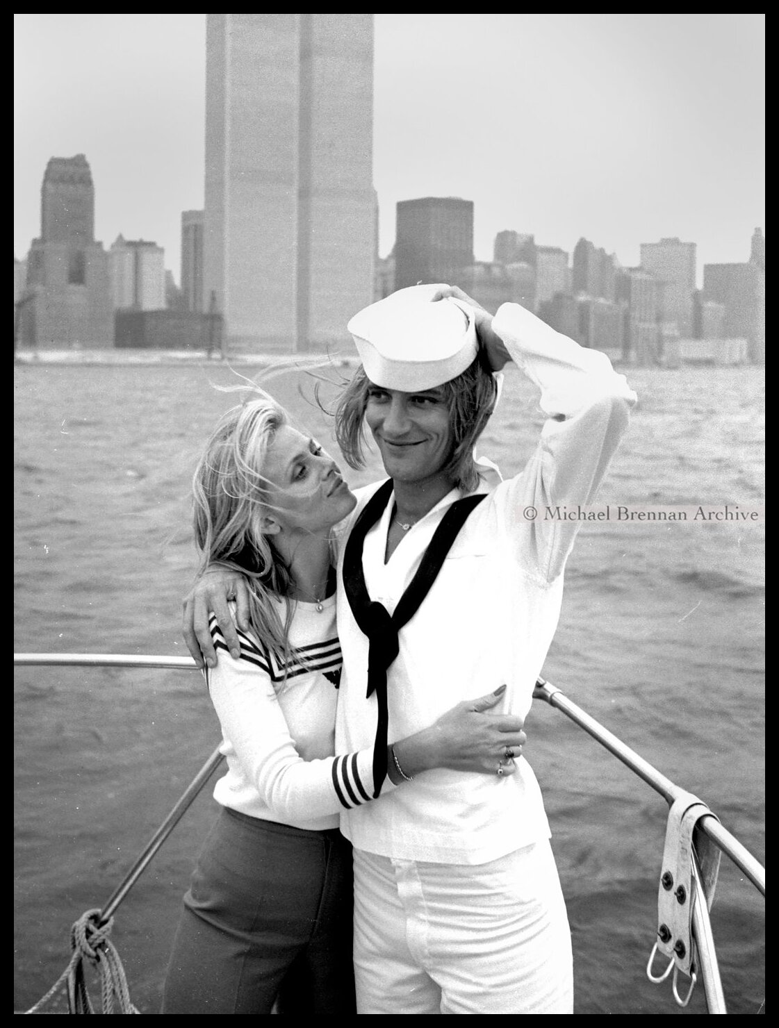 Rod Stewart and Britt Eckland — New York Harbour · Aug 1975
